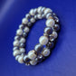 Elegantes Perlen Armband – Klassisches Design in Weiß und Grau