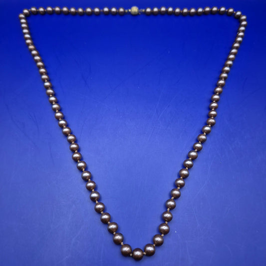 Klassische Perlen Kette in Bronze-Optik – Zeitlose Eleganz