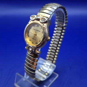 Exzentrische Mark Morrison Damen Uhr – Goldfarben mit Zirkonia-Akzenten