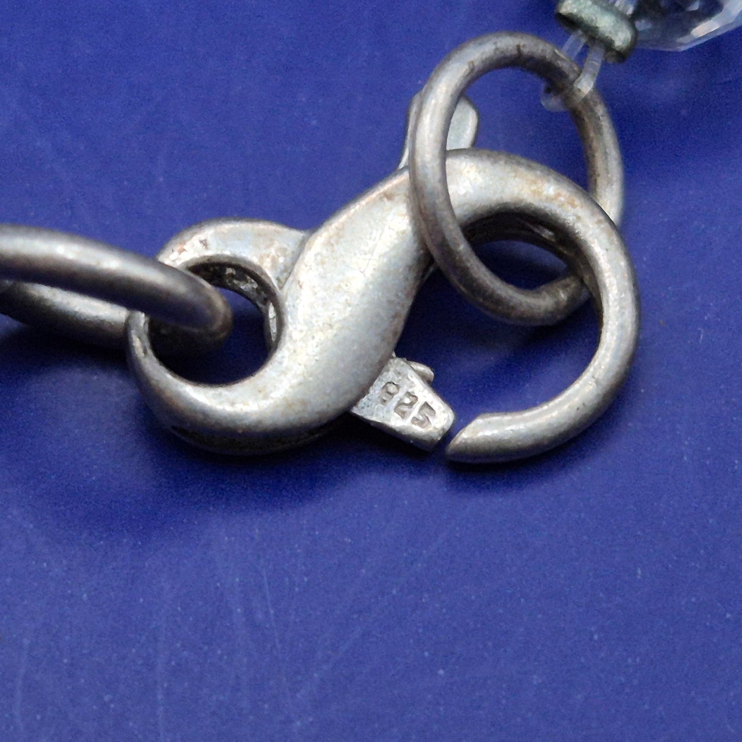 Farbenfrohe Edelstein Damen Halskette – Facettierte Perlen & 925 Silber