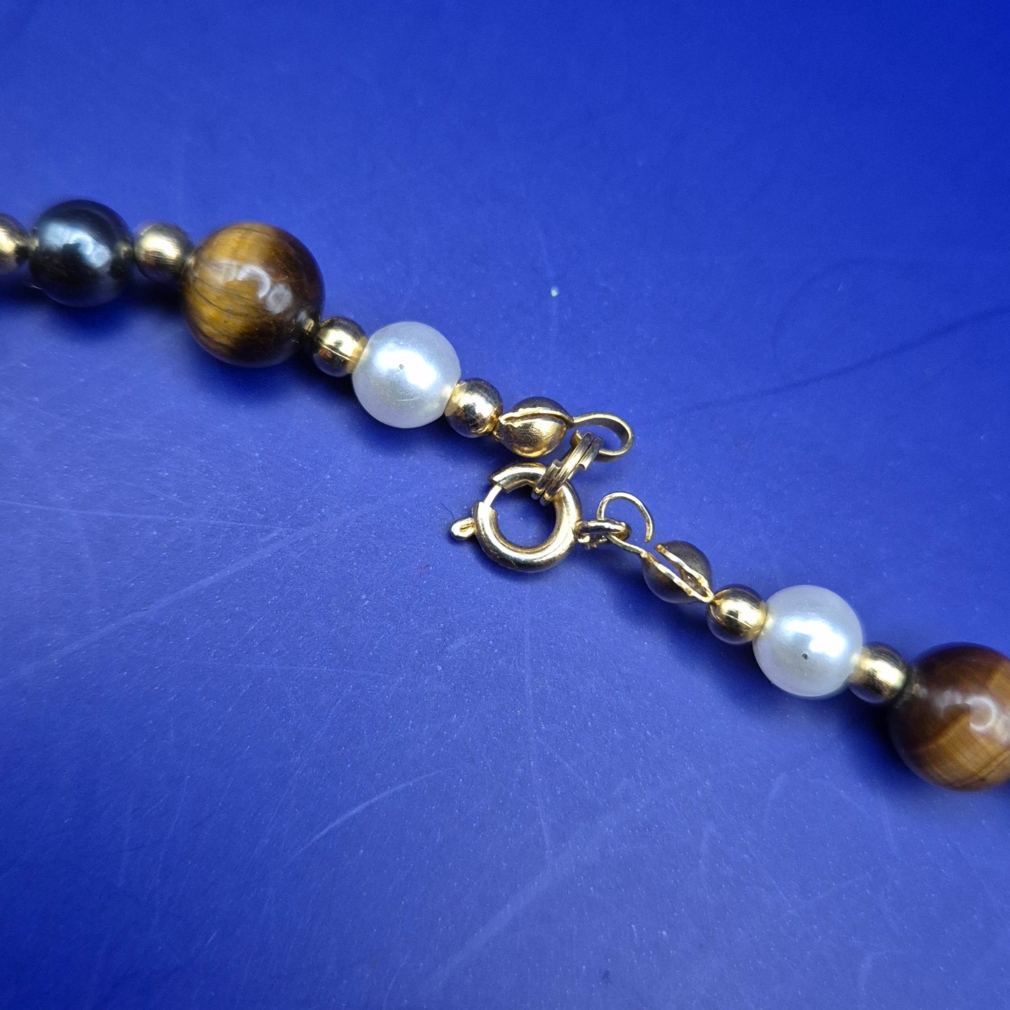 Edle Perlen und Edelstein Damen Kette – Tigerauge & Malachit Design