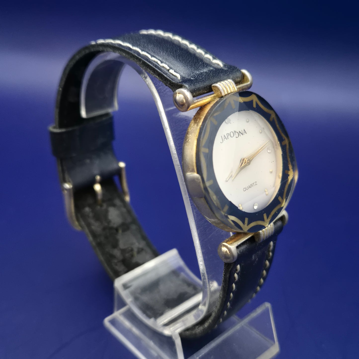Auffällige Japona Damen Uhr – Blau-goldenes Design mit Steinbesatz