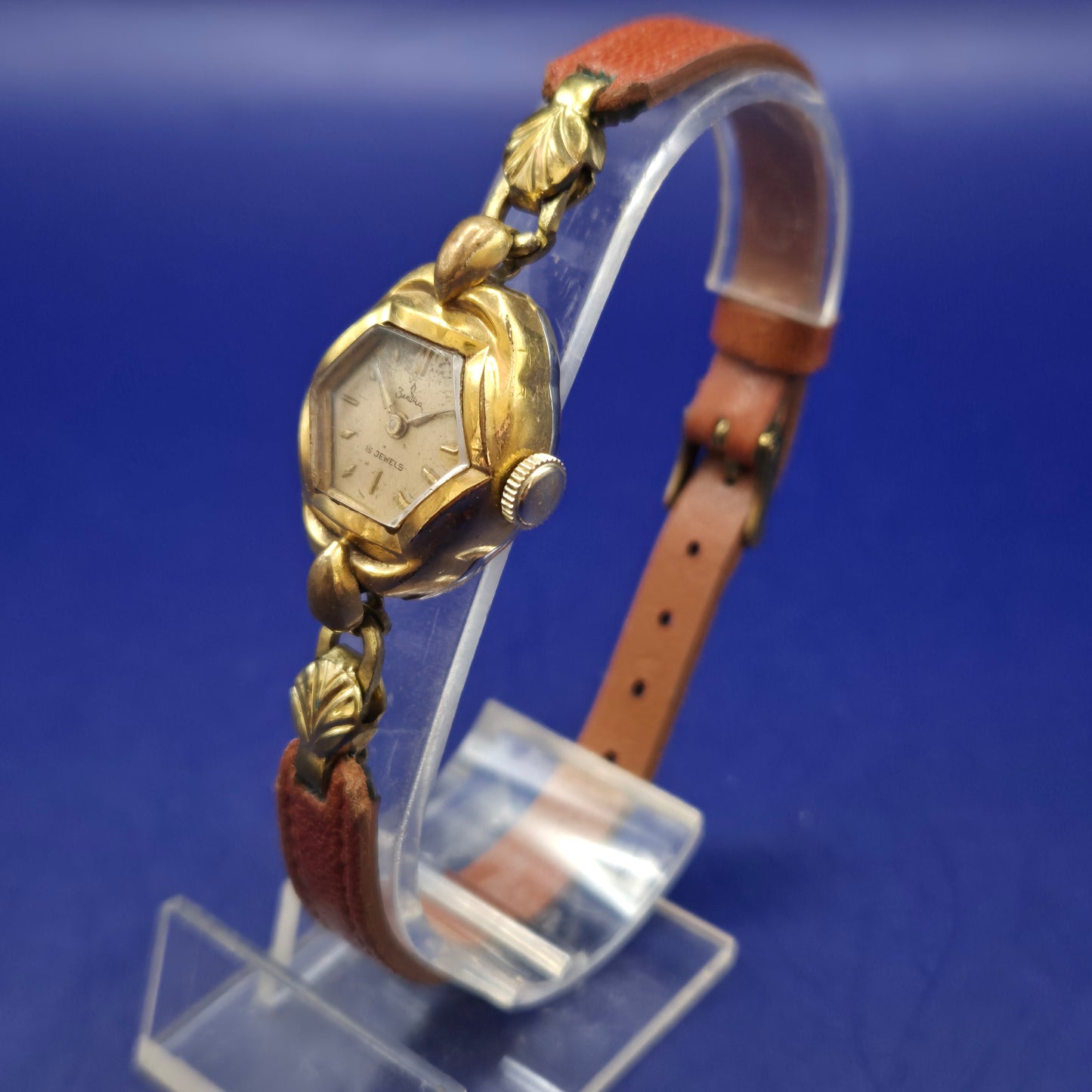Exklusive Zentia Damen Uhr – Vintage Eleganz mit 15 Juwelen