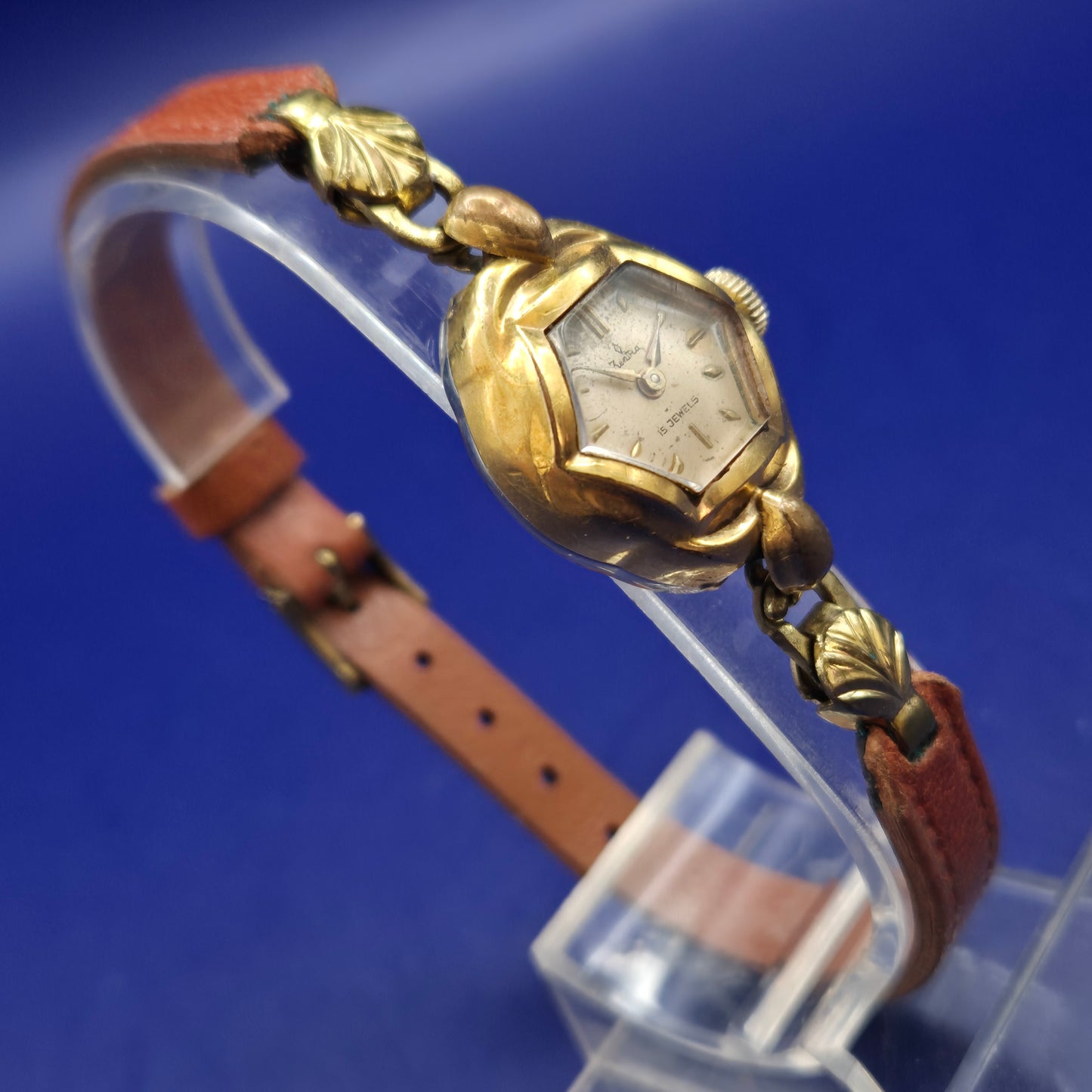 Exklusive Zentia Damen Uhr – Vintage Eleganz mit 15 Juwelen