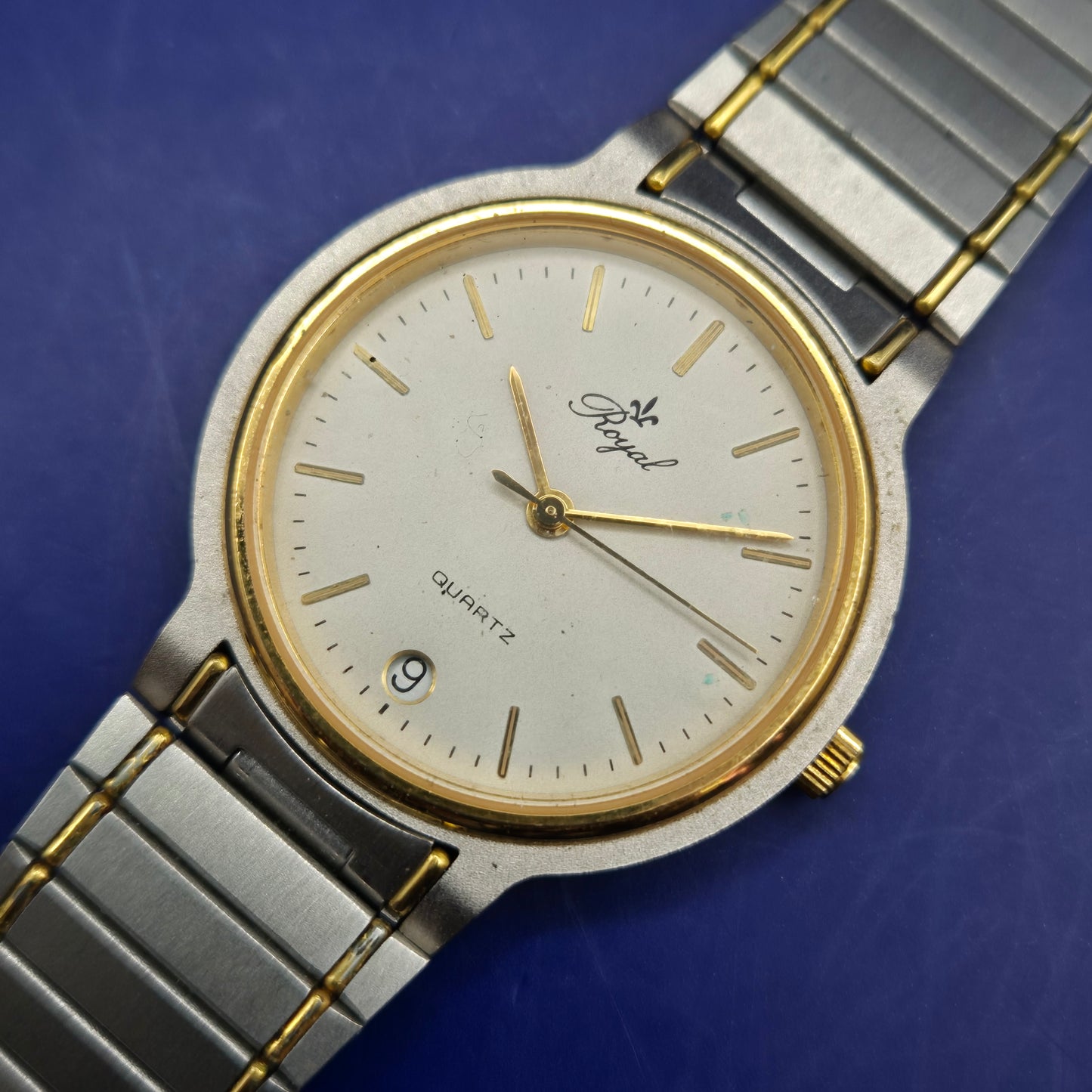 Klassische Royal Bicolor Herren Uhr – Zeitloses Design mit Datumsanzeige