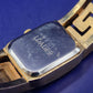 Elegante LDADPR Damen Uhr – Goldfarbenes Bangle-Design mit Mäander-Muster