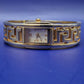 Elegante LDADPR Damen Uhr – Goldfarbenes Bangle-Design mit Mäander-Muster
