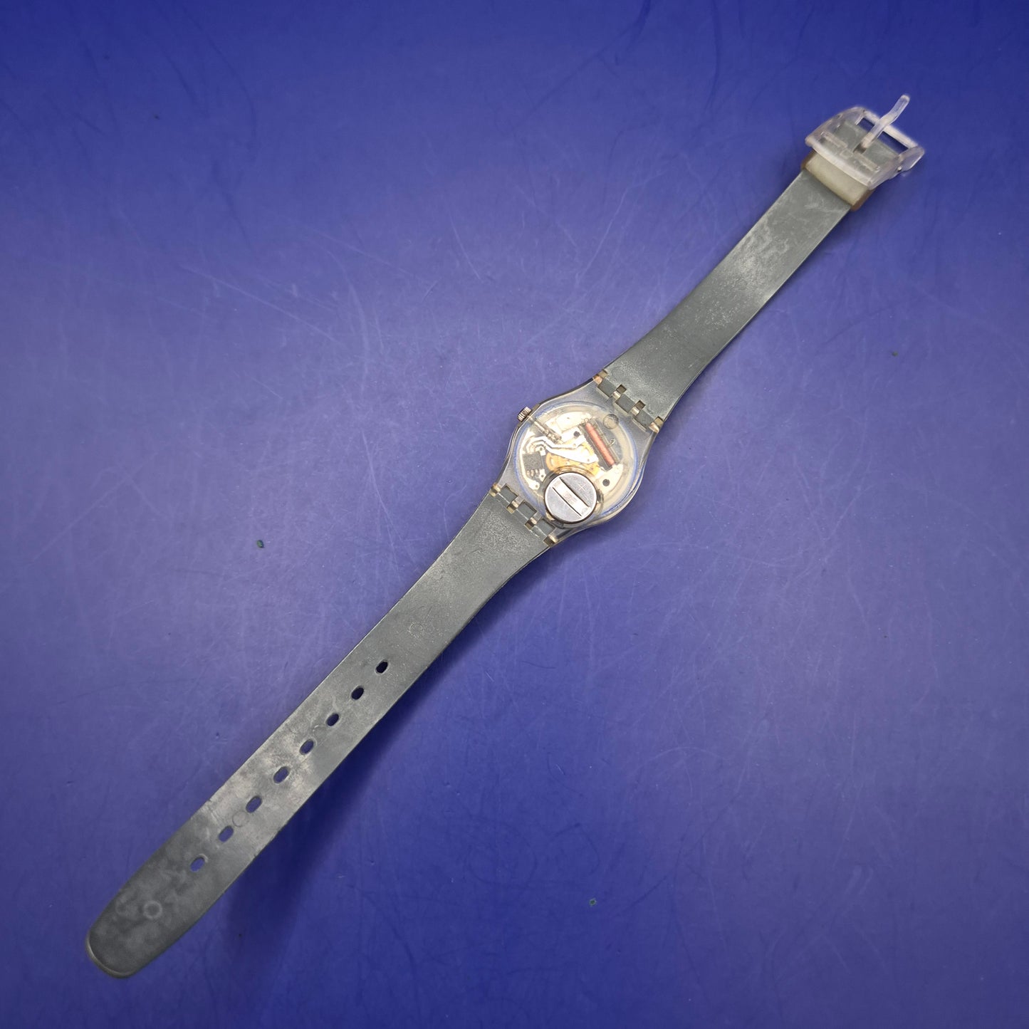 Kultige Swatch Jelly Fish GK100 – Transparentes Skelett Design