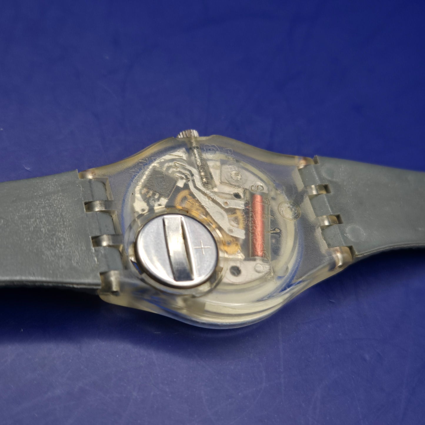 Kultige Swatch Jelly Fish GK100 – Transparentes Skelett Design