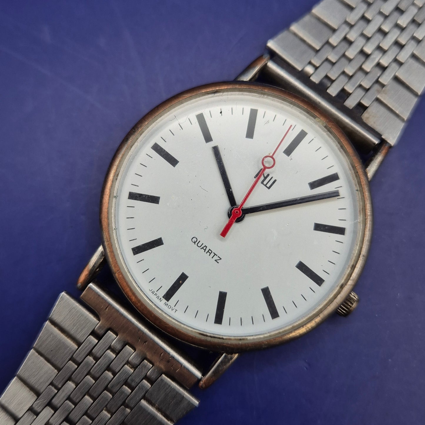 Elegante NW Herren Uhr – Minimalistisches Design in Silber