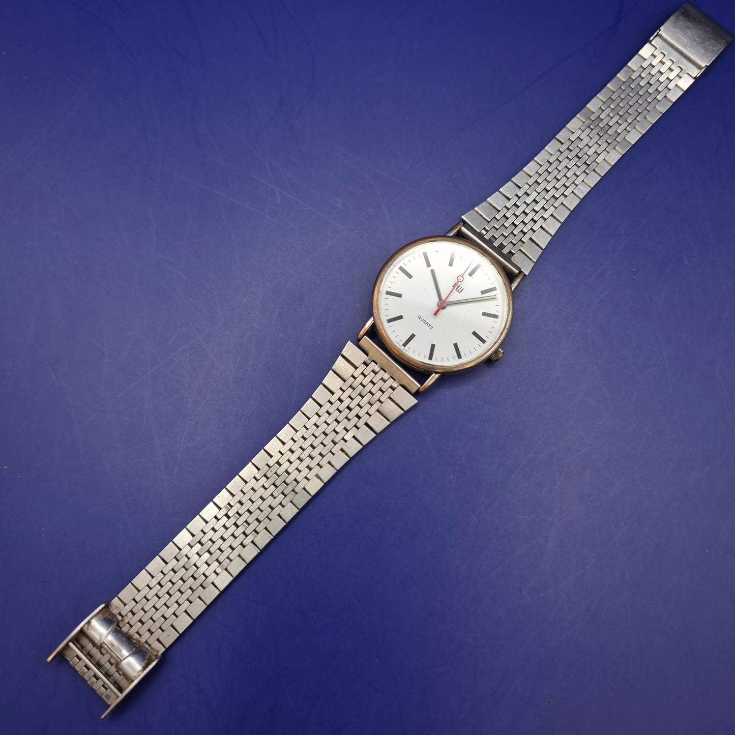 Elegante NW Herren Uhr – Minimalistisches Design in Silber