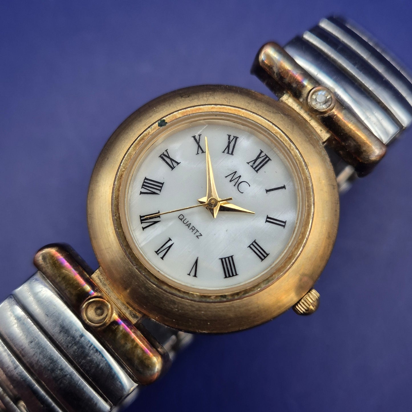 Elegante MC Damen Uhr – Klassisches Design mit Flexband
