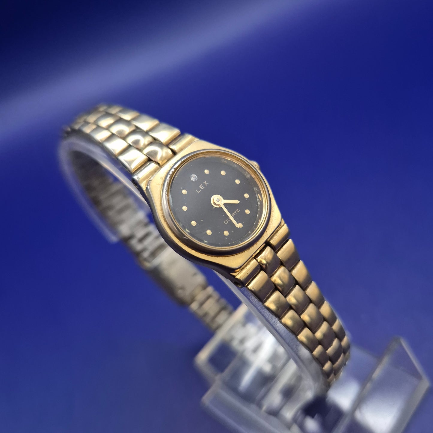 Klassische Lex Damen Uhr Goldfarben mit Schwarzem Zifferblatt