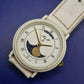 Elegante M&M Damen Uhr – Swiss Made mit Mondphase & Lederarmband