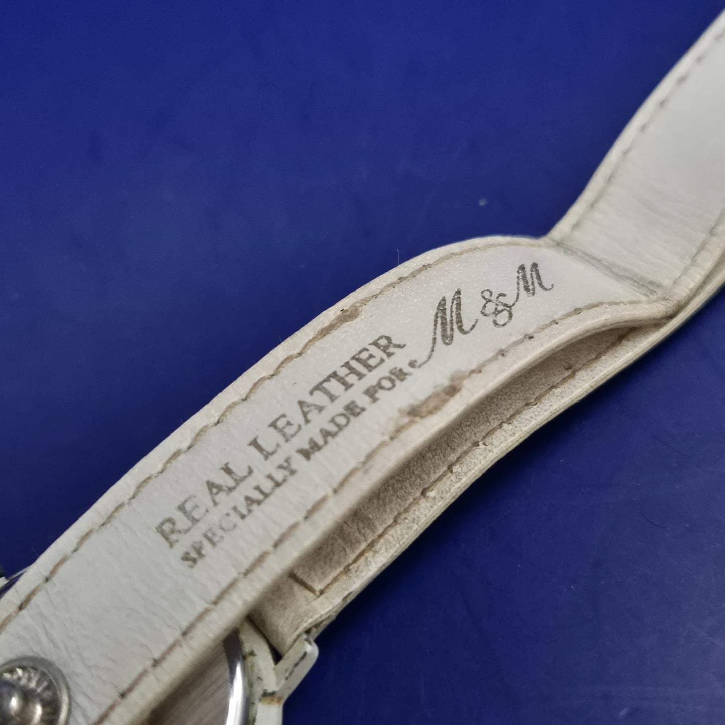 Elegante M&M Damen Uhr – Swiss Made mit Mondphase & Lederarmband