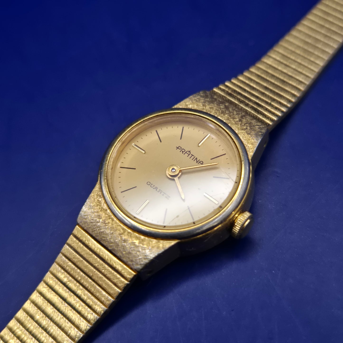Pratina Vintage Damen Uhr - Elegantes, vergoldetes Netzdesign