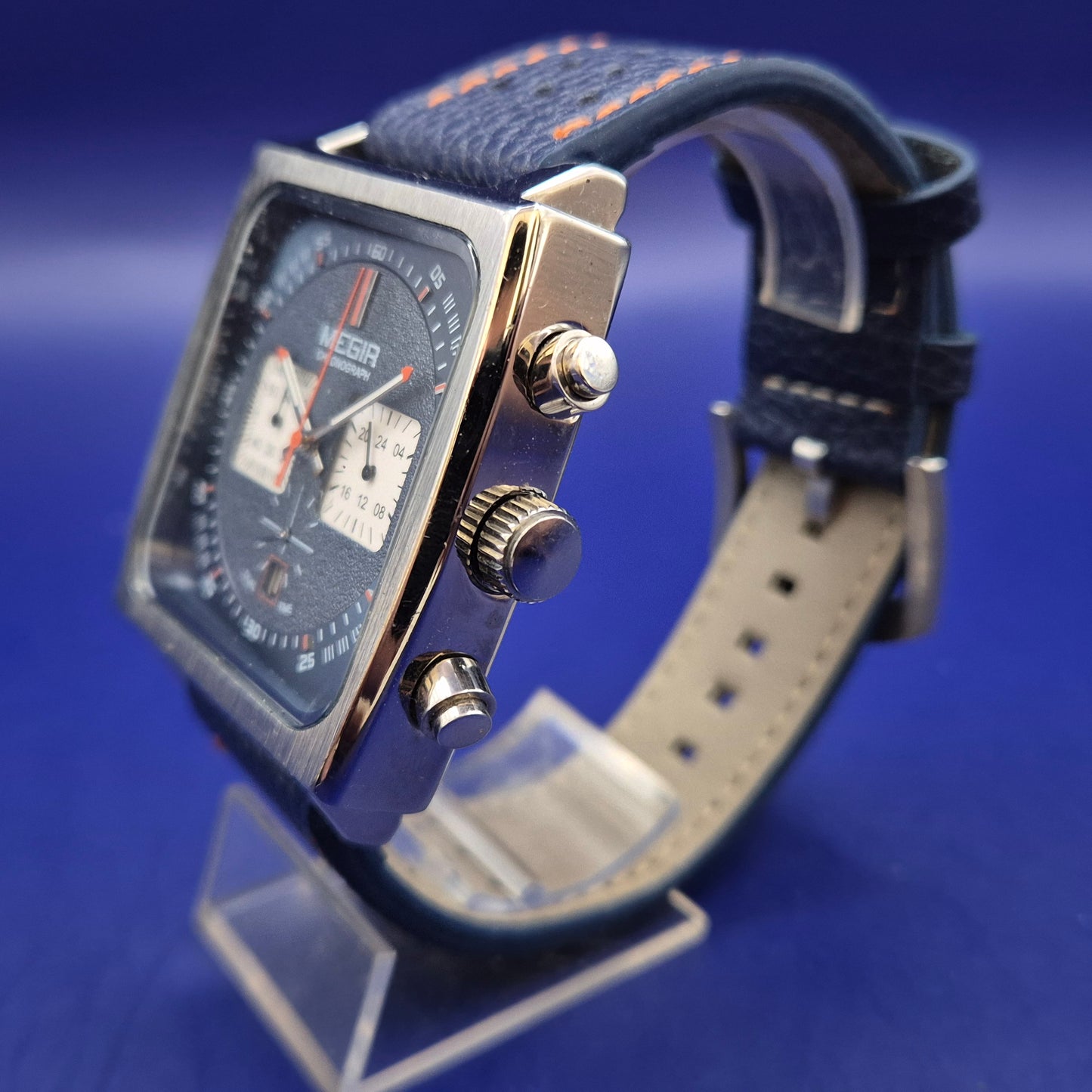 Megir Chronograph Herren Uhr – Markantes Quadratisches Design in Blau