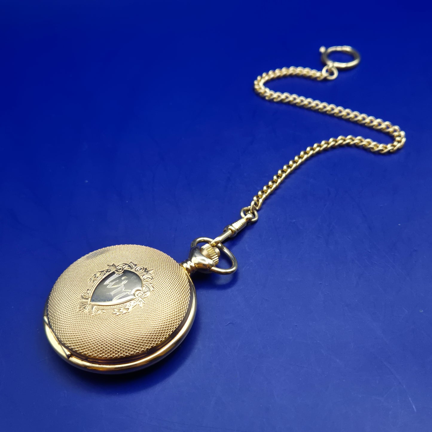 Elegante Goldene Taschen Uhr – Made in Germany mit Mondphase