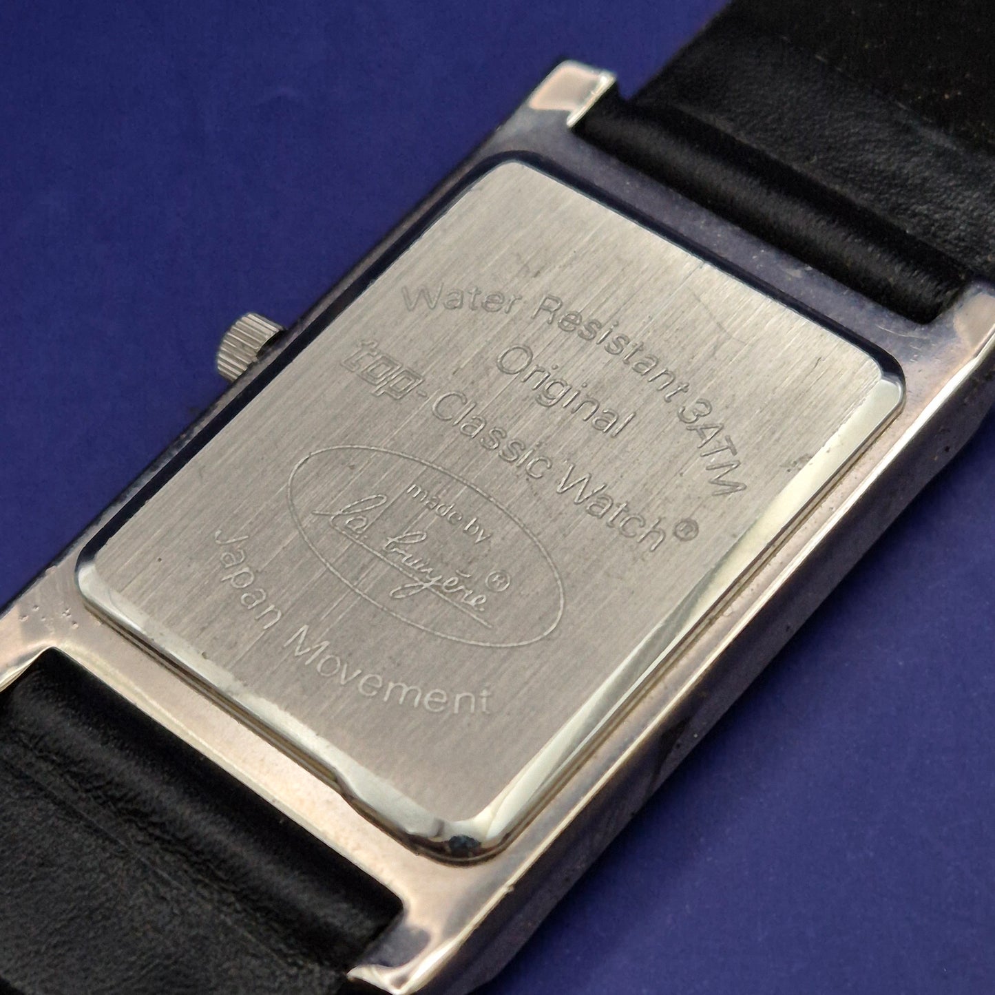 Exklusive Paderborn Edition Damen Uhr – Zeitloses Design von La Bruyère