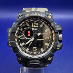 Robuste SMAEL Herren Uhr – Sportliches Camouflage Design mit Dual Time