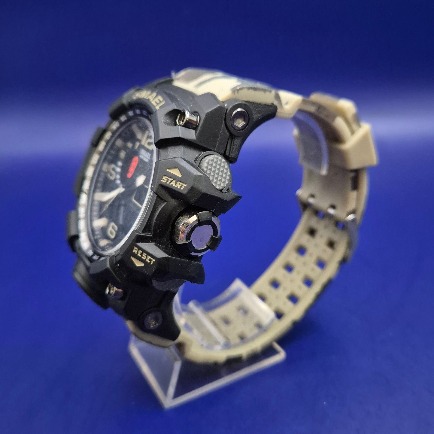 Robuste SMAEL Herren Uhr – Sportliches Camouflage Design mit Dual Time