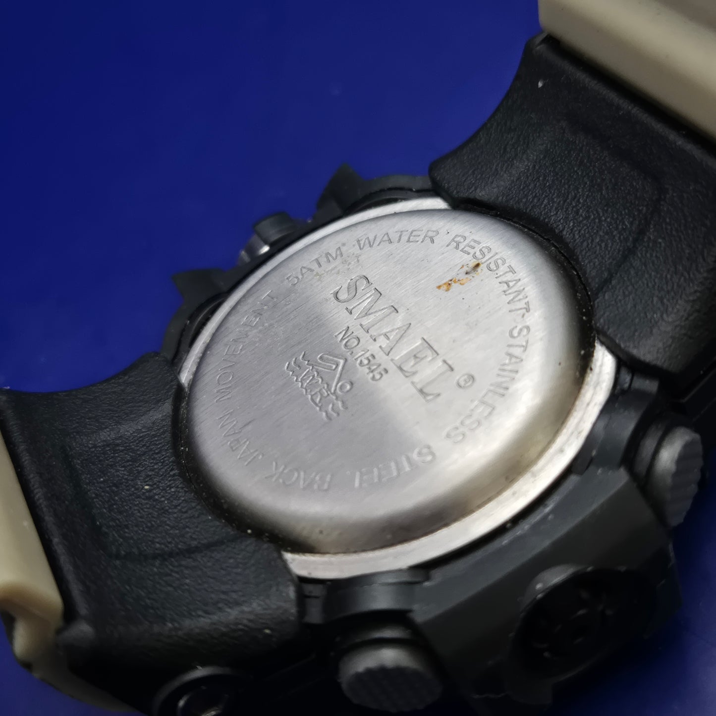 Robuste SMAEL Herren Uhr – Sportliches Camouflage Design mit Dual Time