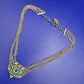 Prunkvolle Vintage Statement Kette – Silberfarben mit grünen Kristallen