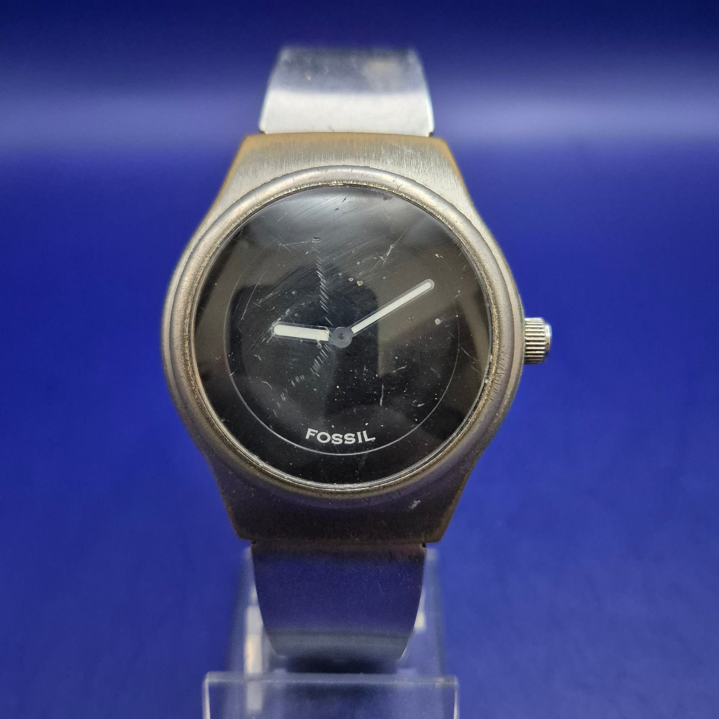 Moderne Fossil Herren Uhr – Minimalistisches Design in Anthrazit
