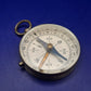Antiker Taschenkompass aus Messing – Vintage Navigationsinstrument