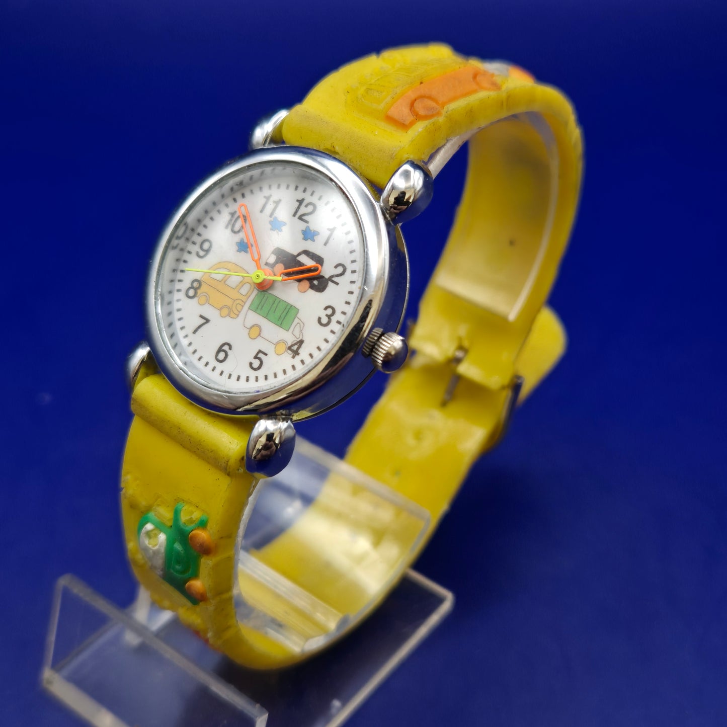 Bunte Kinder Uhr mit Auto-Motiven – Gelbes Silikonarmband für Entdecker