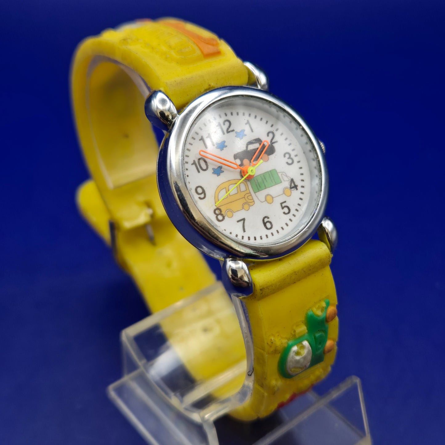Bunte Kinder Uhr mit Auto-Motiven – Gelbes Silikonarmband für Entdecker