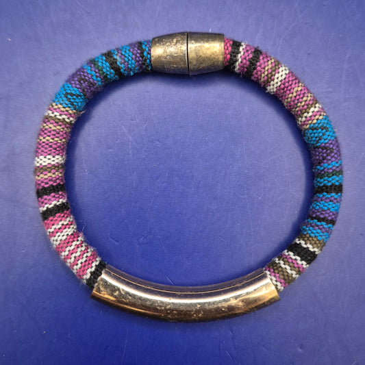 Buntes Stoff Armband im Boho-Stil – Magnetverschluss