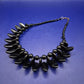 Markante Onyx Schwarz Damen Halskette – Statement Design in Tiefschwarz