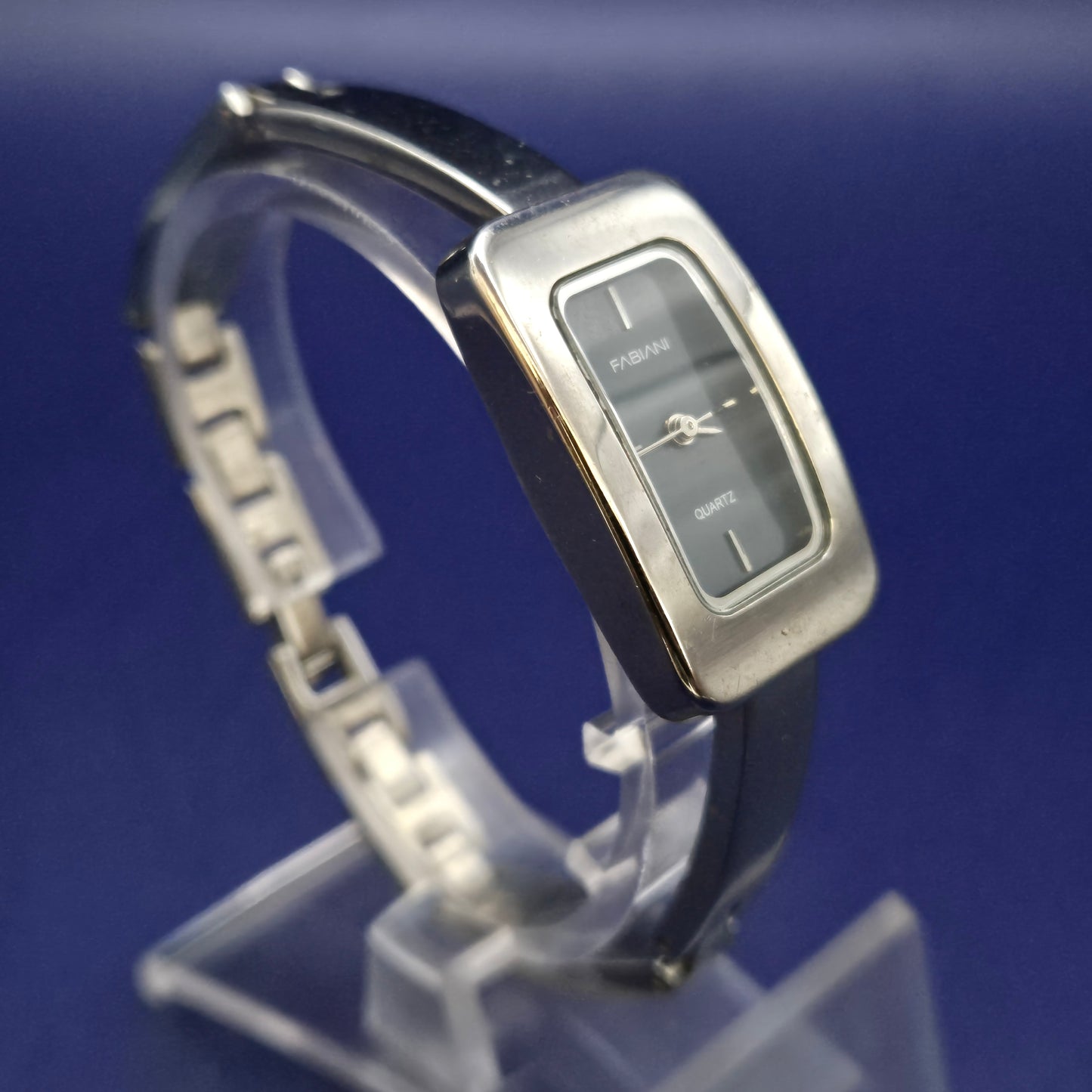 Elegante Fabiani Damen Uhr – Klassisches Design in Silberoptik