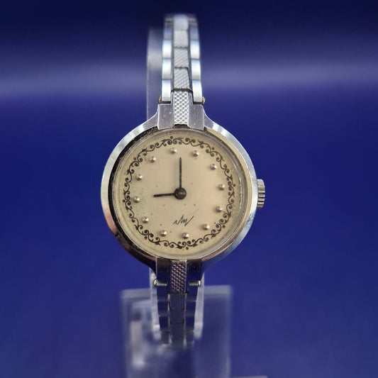 Elegante Vintage Luch Damen Uhr – Filigranes Sowjet-Design