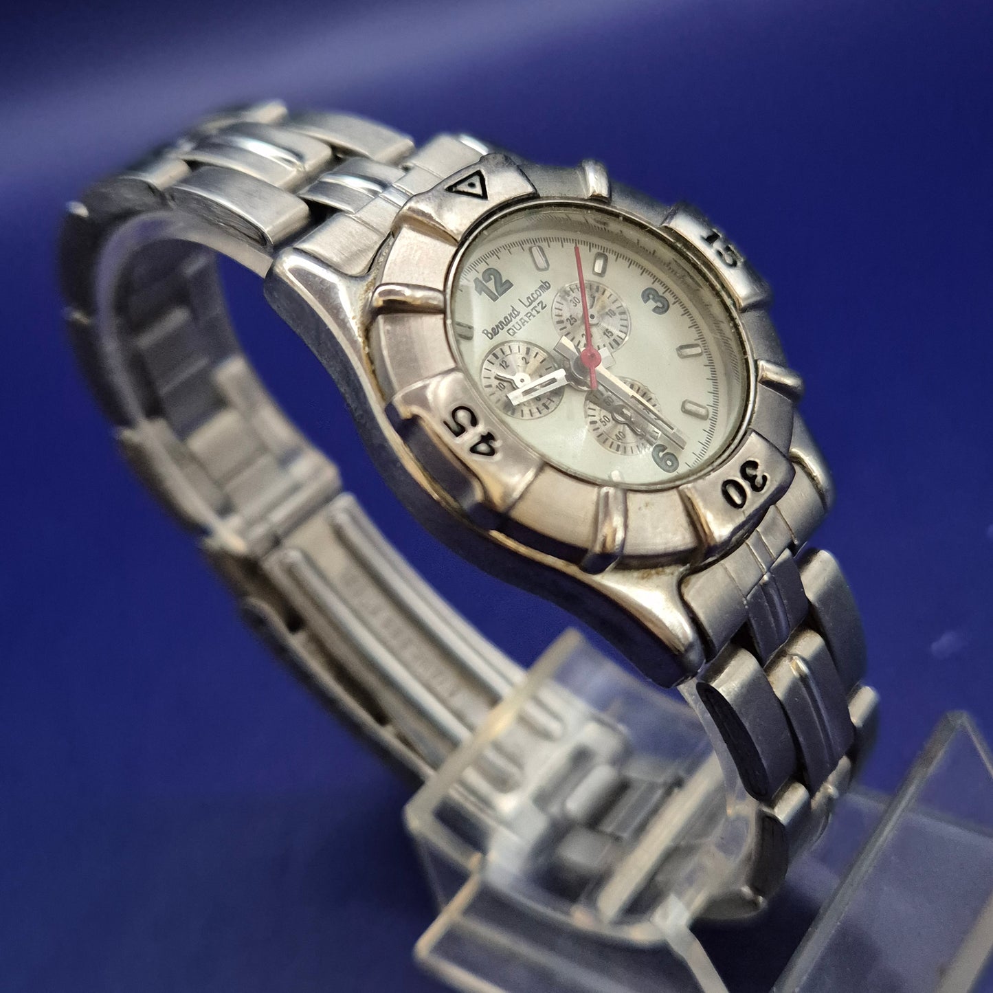 Robuste Bernard Lacomb Herren Uhr – Markantes Design in Edelstahl