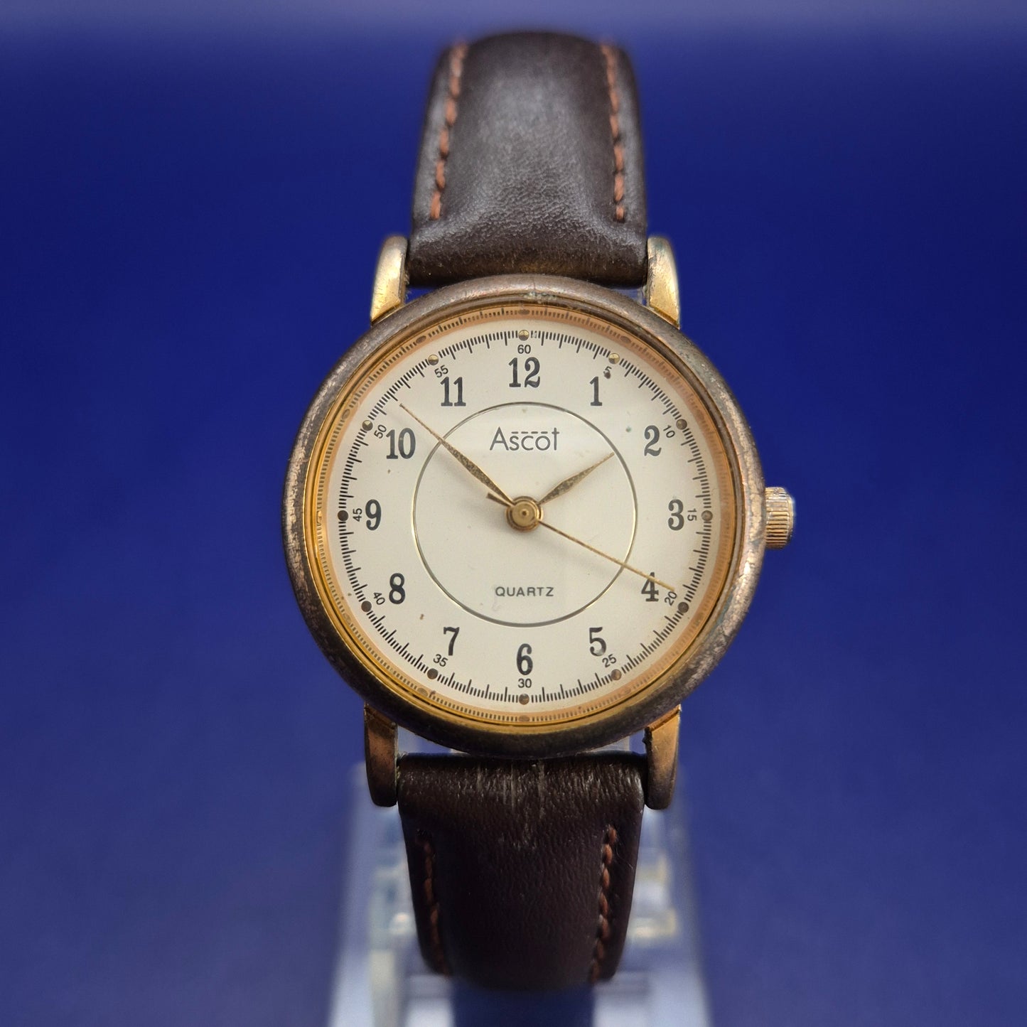 Klassische Ascot Damen Uhr – Zeitloses Design mit braunem Lederarmband
