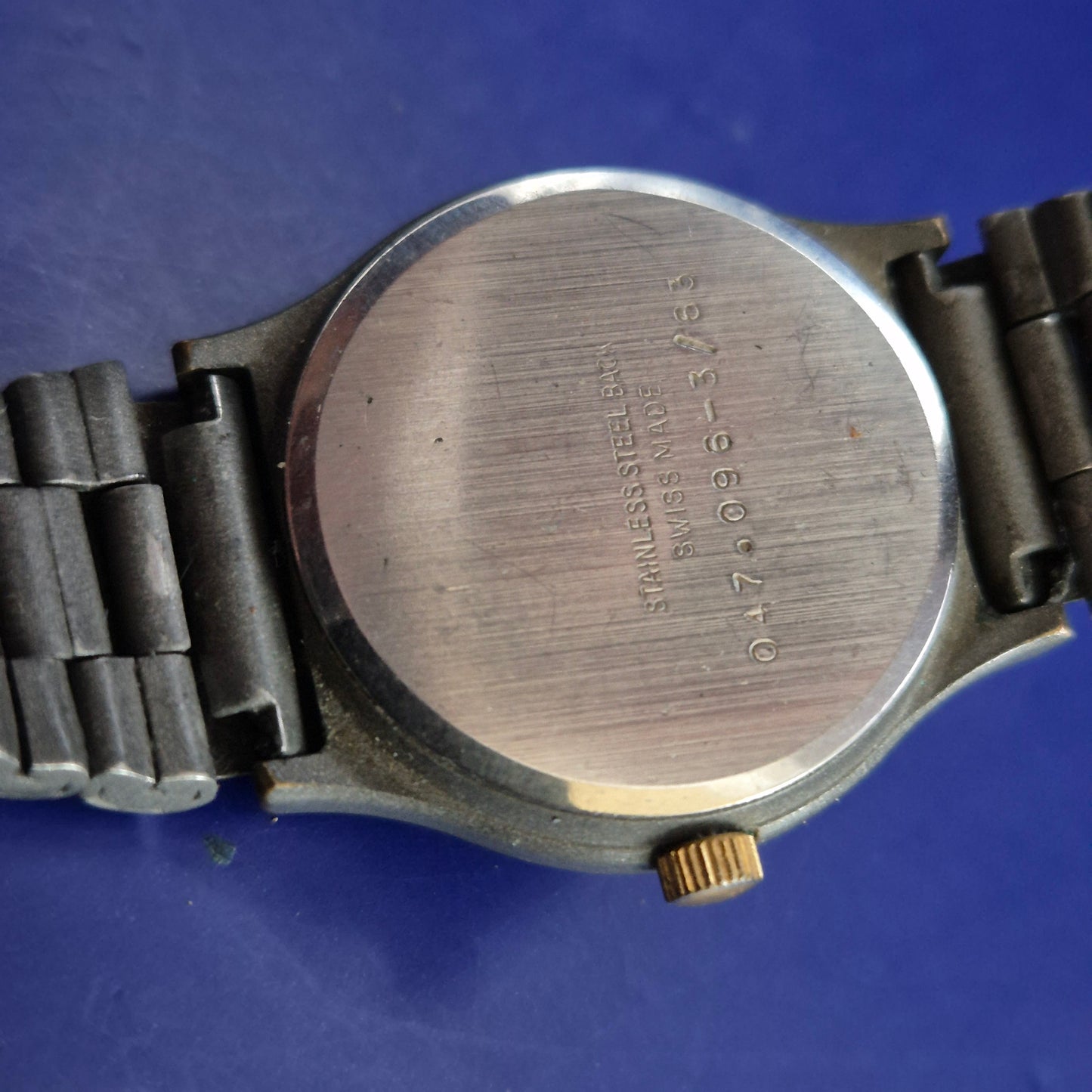 Elegante Selection Damen Uhr – Swiss Made Design mit Karomuster