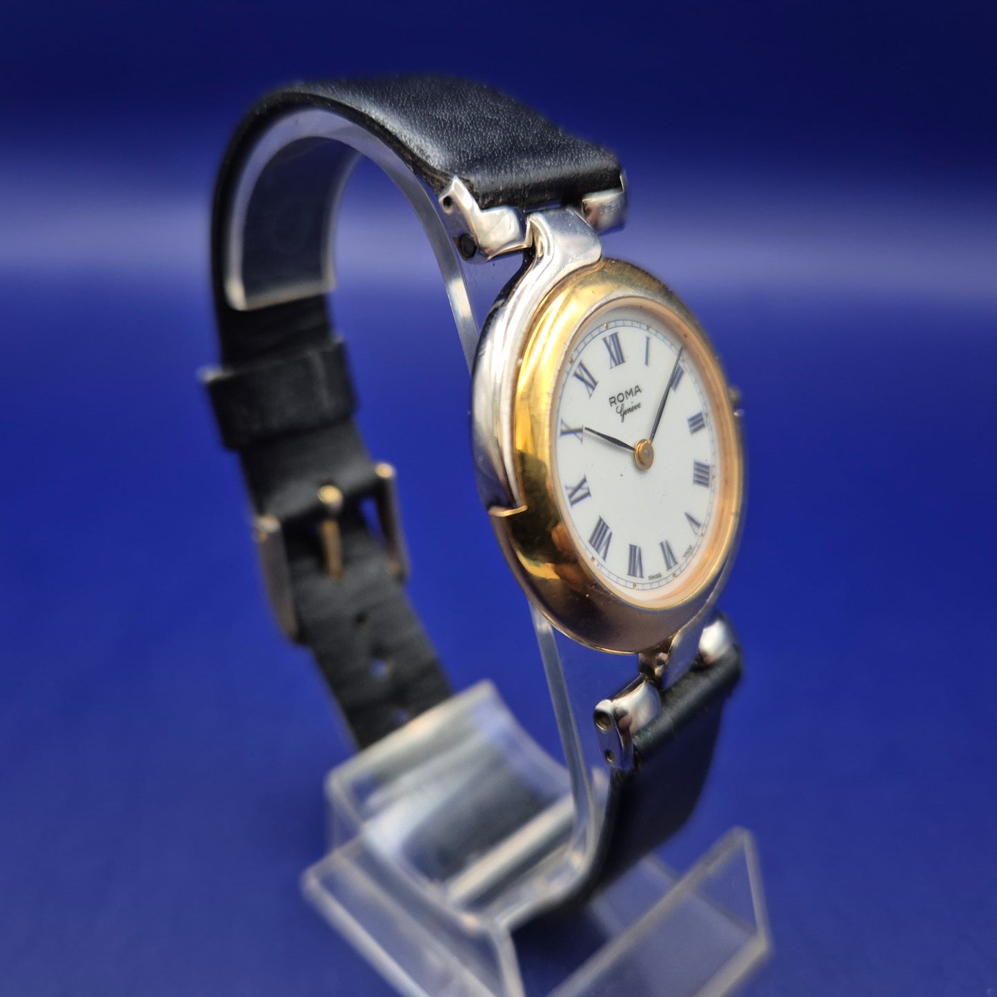 Exklusive Roma Genève Damen Uhr – Bicolor Design mit Römischen Ziffern