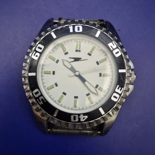 Sportliche Krippl-Watches Herren Uhr – Robustes Design im Diver-Stil
