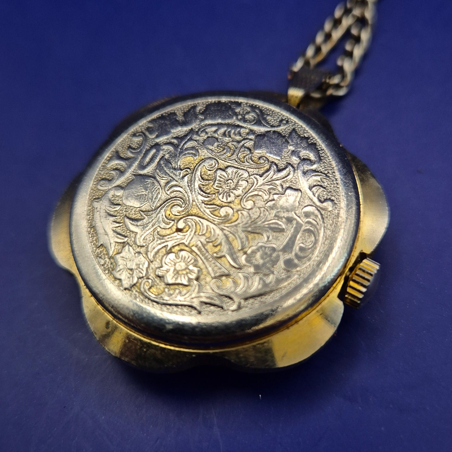 Elegante Maurice Lacroix Damen Uhr – Bicolor Design mit Goldakzenten