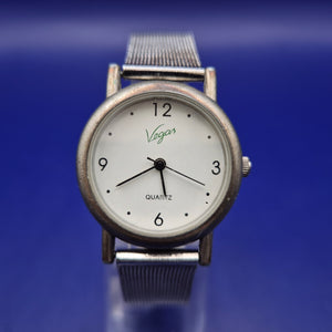 Klassische Vegas Damen Uhr – Schlichtes Design mit Milanaiseband