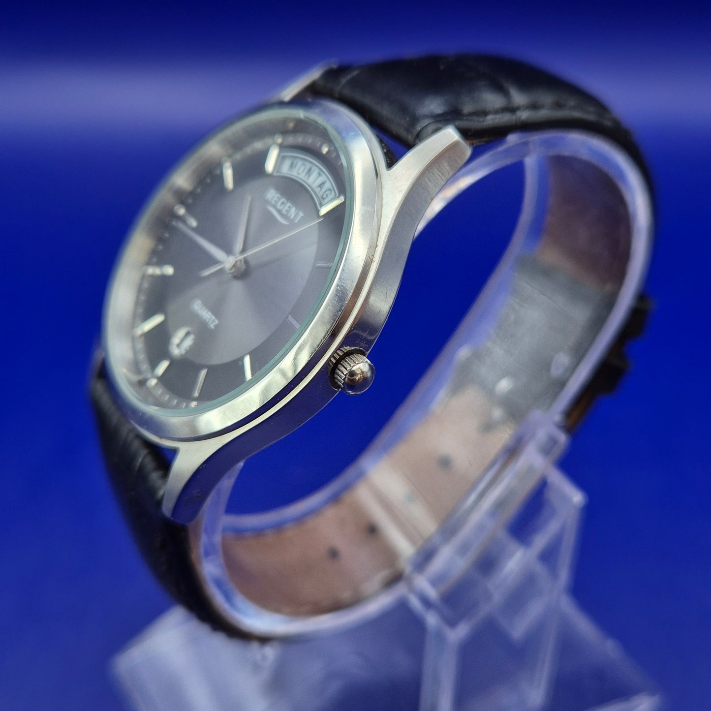 Klassische Regent Herren Uhr – Elegantes Schwarzes Zifferblatt & Leder