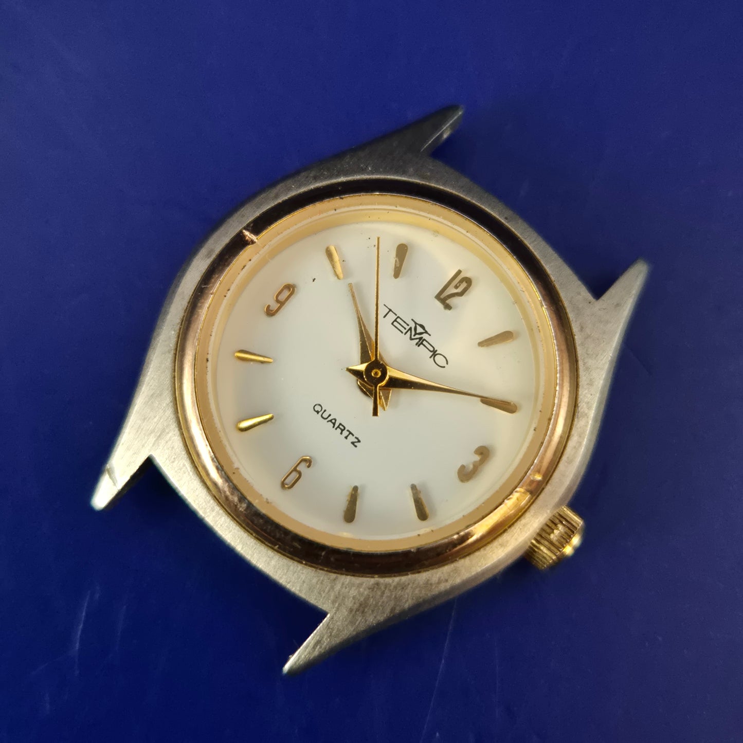 Klassische Tempic Damen Uhr – Bicolor Design mit weißem Zifferblatt