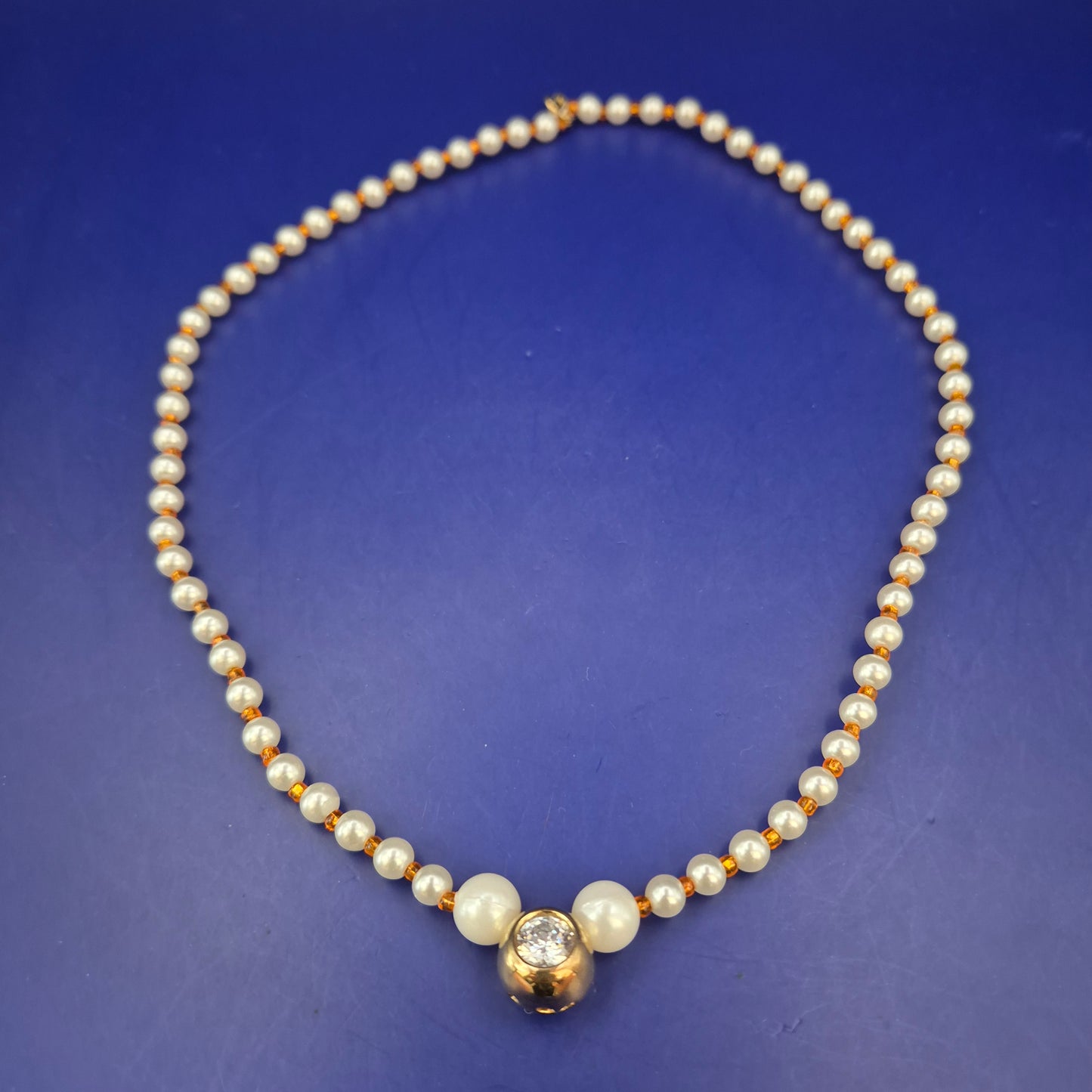 Elegante Perlen Halskette mit 925 Silber Anhänger – Klassischer Stil