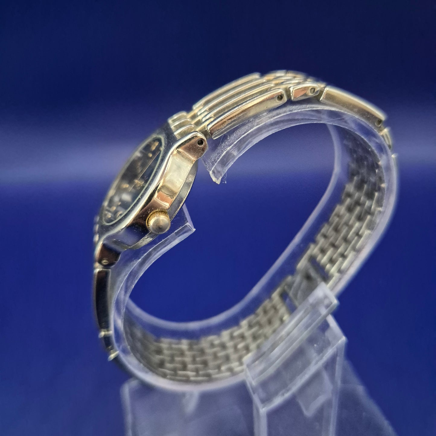 Elegante Pearl Damen Uhr – Blaues Zifferblatt & Bicolor Design