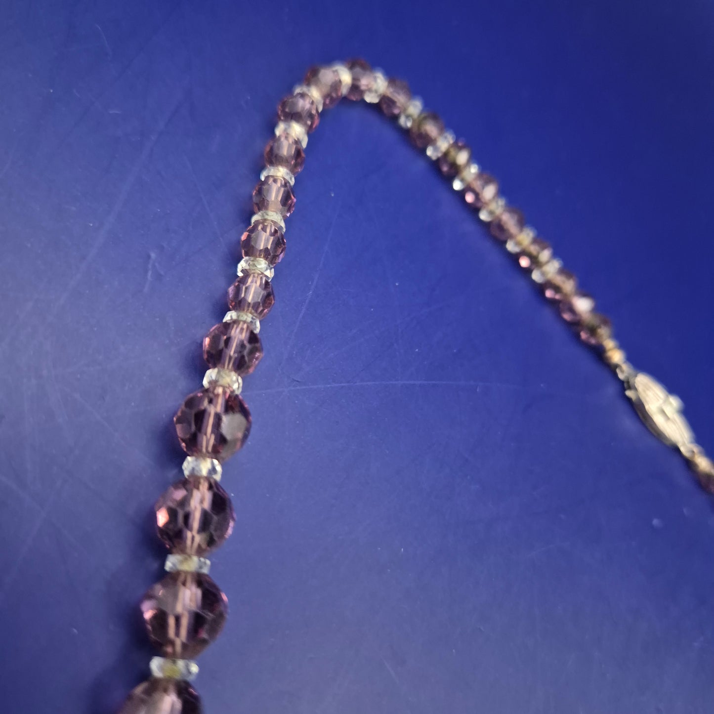 Vintage Amethyst-Glas Kette mit 925 Silber Verschluss – Eleganter Schmuck