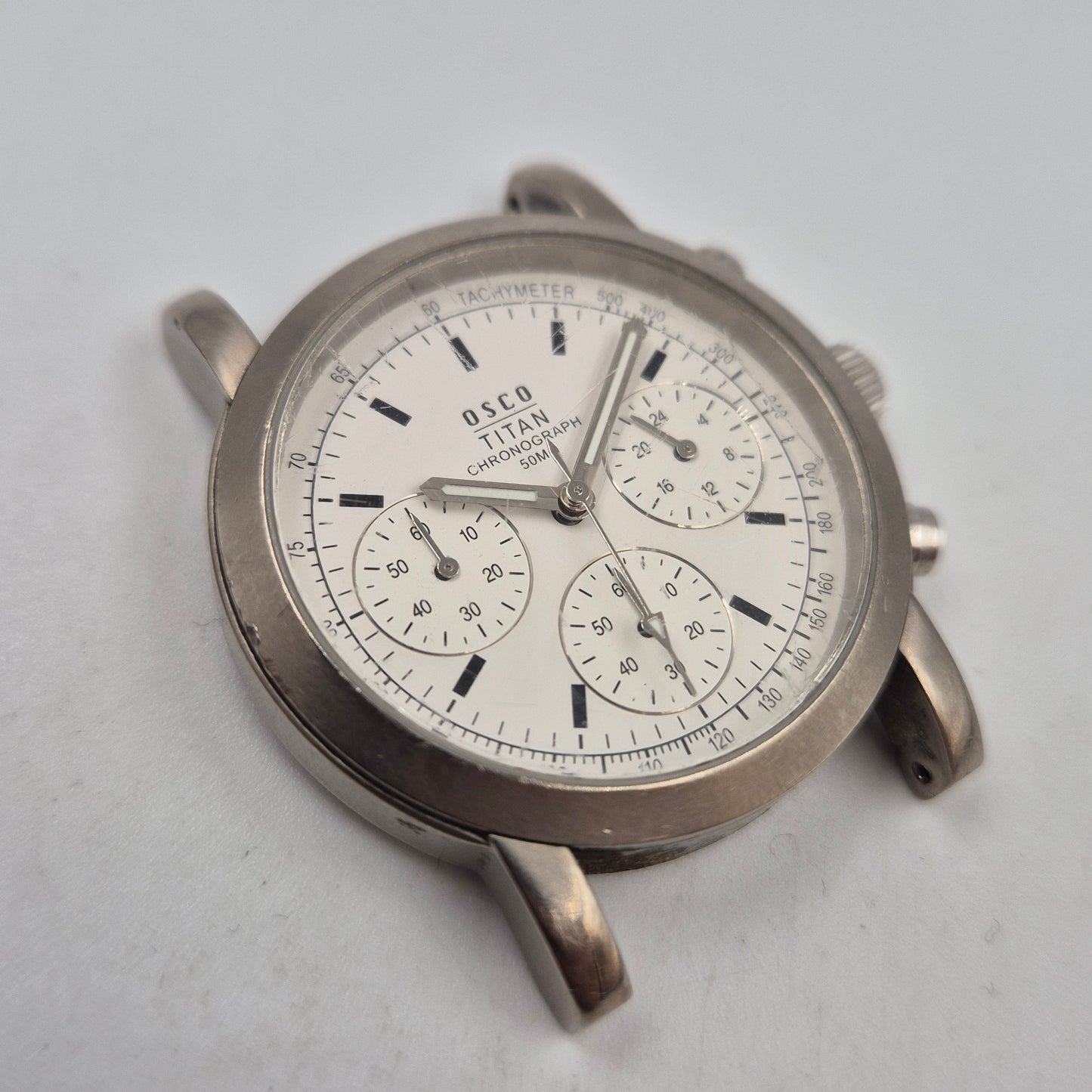 Sportlicher Osco Titan Chronograph – Robustes Design für Herren