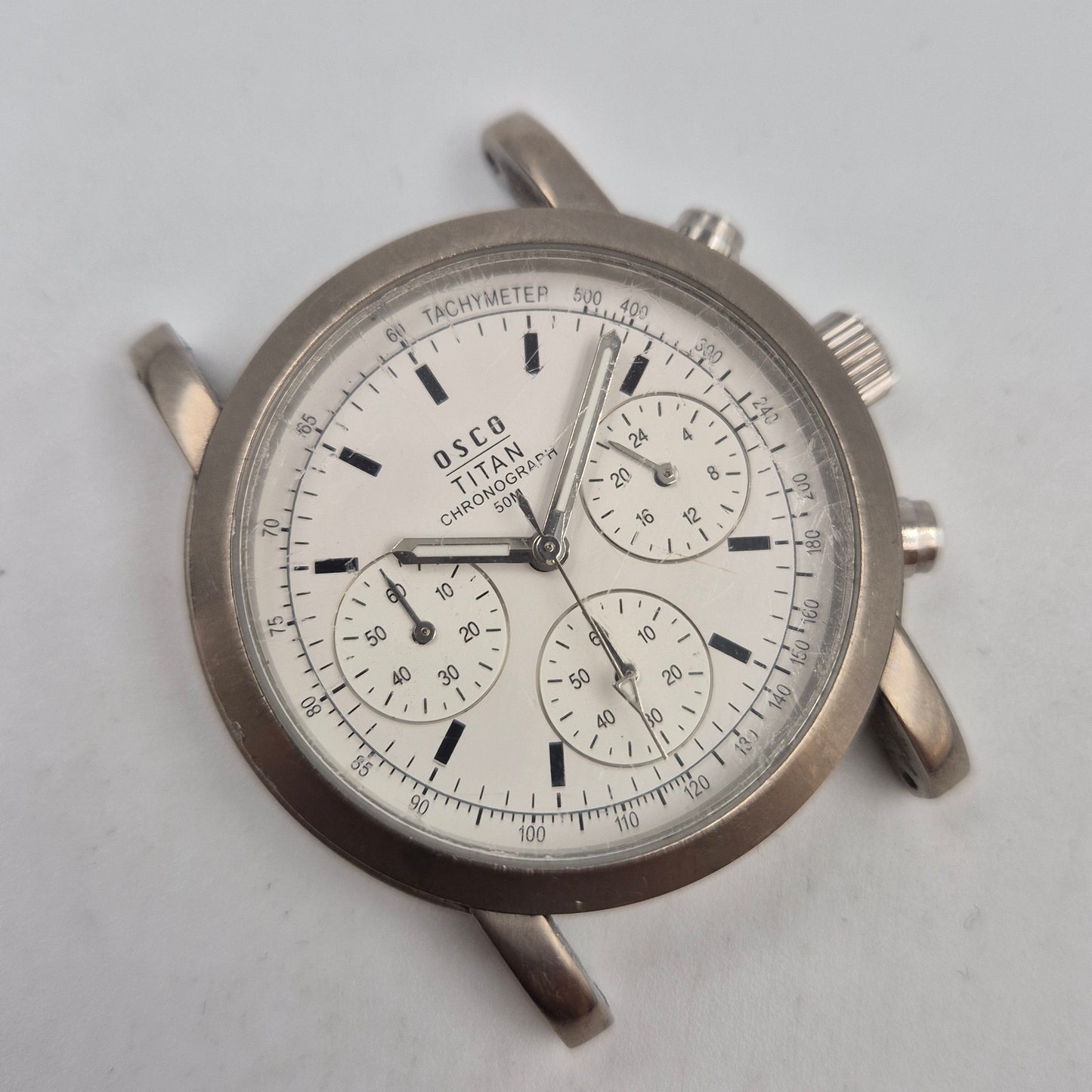 Sportlicher Osco Titan Chronograph – Robustes Design für Herren