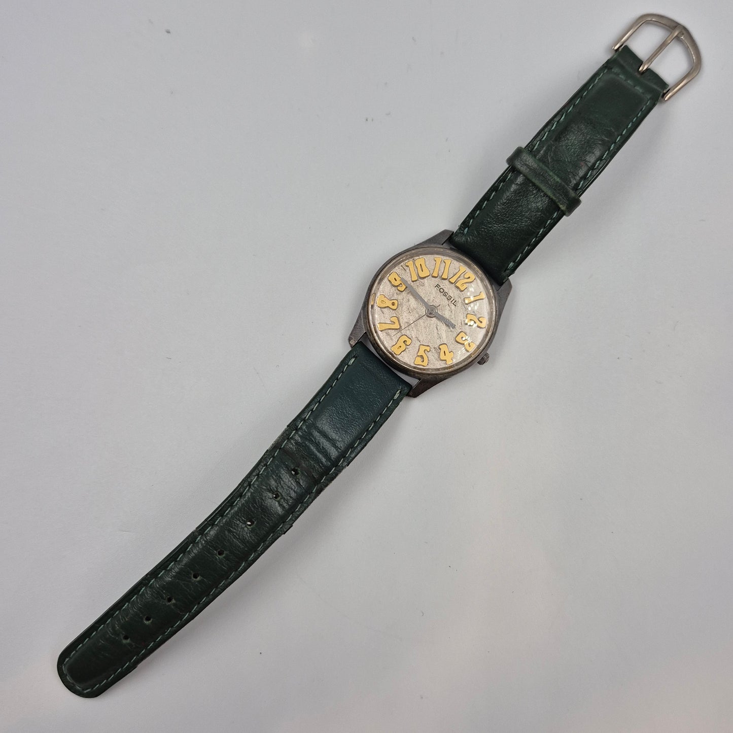 Einzigartige Fossil Damen Uhr – Vintage Design mit grünem Lederarmband